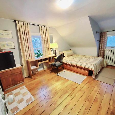 Merj'S Guest House In Wolesly Winnipeg Luaran gambar